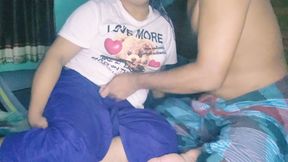 Desi Bhabhi Has Sex with BF