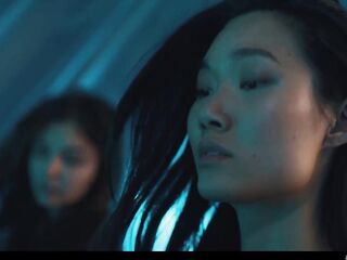 Monstergirl Lesbian Porn - Vampire Beauties three-some