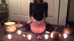 Autumn&#039;s Pumpkin Ritual