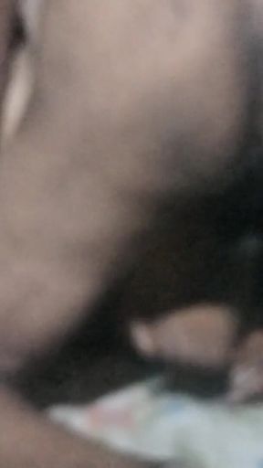 Patni Ki Saheli Ko Sari Raat Pela