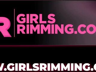 Few people suck a cock like Sapphire, who has mastered the art of giving oral pleasure. She doesn't