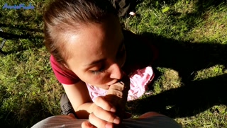 AMATEUR COUPLE FUCKING IN PUBLIC ENDS WITH CUMSHOT