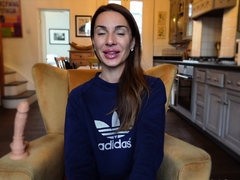 Hot amateur webcam teen masturbates for their fans