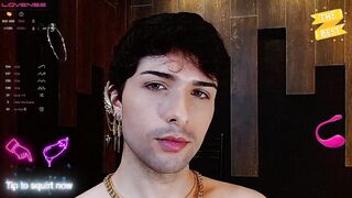 Quiero tu gravy sobre mi cara esta noche y que frotemos nuestras pollas