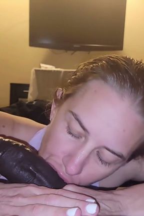 MILF Gets Morning Creampie From Jamaican BBC