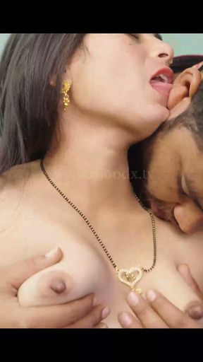 Indian Desi Beautiful Girl Havinf Hardcore Rough Sex With Unknon Boy   Clip 2