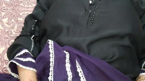 Indian Father-in-law Had Sex with His Muslim Indian Daughter-in-law When Mother-in-law Was Not at Home - Hindi Audio