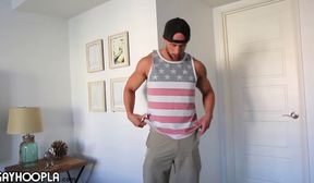 New Gym Jock Chris Curl Jerks Off