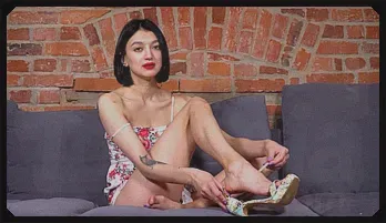 Madison Quinn Intimate Close-Up Toy Play