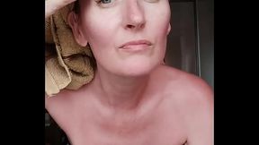 after an intense tan, you need to smear yourself with panthenol)