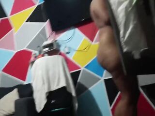 siempre le e tenido ganas a mi compañera de habitación