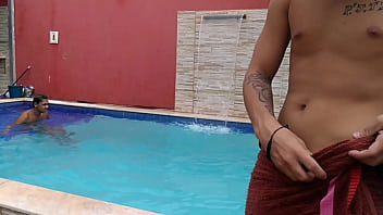 Ou seja goza na m&atilde_o novinho flakael