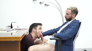 LA PUTITA DEL JEFE...HOW EXCITING IT IS TO FUCK IN THE OFFICE!!! BY LEO BULGARI, SEBAS SILVER & JUSTIN JETT