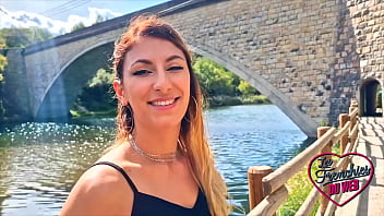 Stella, une infirmi&egrave_re coquine de 29ans