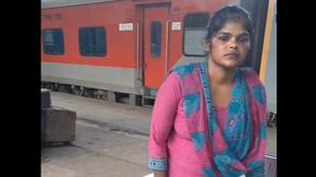 🥵INDIAN TRAIN Hot Indian Nabour Girl Sucking Dick So Good And Recieve Warm Cum In Mouth