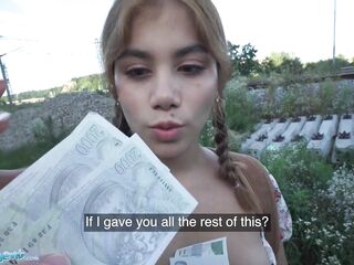 Public Agent Hot Thief Marina Gold Screwed in the Woods