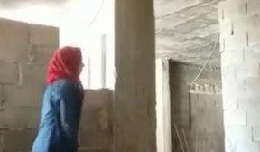 Hijabi girl fucks her bf outdoor
