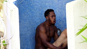 Two Dicks in a Bucket: Bubble Butts