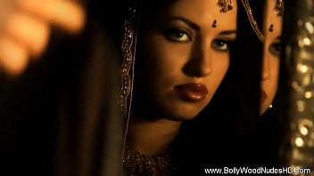 Brunette Lover Sexy Lips Babe