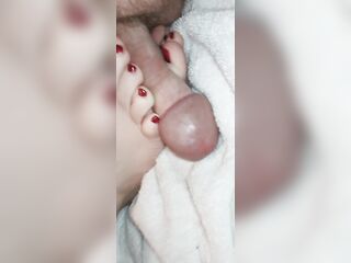 Rubbing Hard jock on Soles of Feet, footjob, hawt big beautiful woman