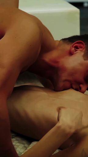 Sindy Vega Comes Home From the Club to Cum