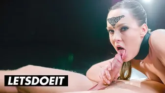 Brunette mistress Blue Angel dominates Ricky Rascal in fetish play