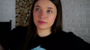 Esme Coppens Private Show