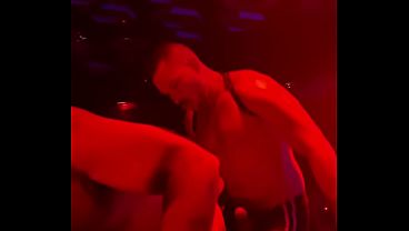 Fudendo con un gostoso