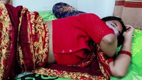 Naughty step-mom know how to satisfy her step-son Desi saree wear stepmom fuck xxx