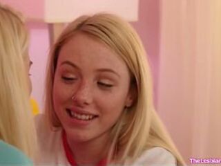 Teen Dixie Lynn and her classmate Nikki Pleasant hook up after class,want to experience lesbo sex.Dixie is using a sex tool during the time that getting her cunt licked.