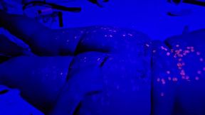 mv chubby teen girl gets hot wax from candles