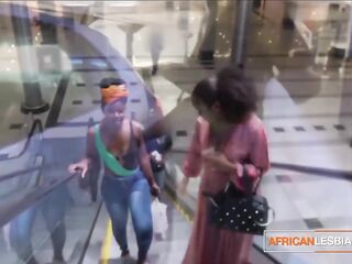 AFRO LESBIAN BABES - Real afro lesbo pair makeout and twat eating