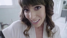 Brown-eyed MYLF Vera King helps stepson with his throbbing boner