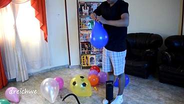 Crushing balloons with the shoes