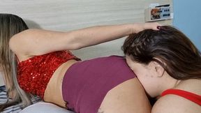 Long Farting, part 1, by Scarlett White and Satina, (cam by Manu) FULL HD