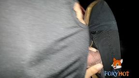 primer dia en las cabinas juarez, fui con mi esposo y un tipo me follo por el gloryhole