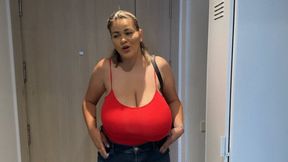 Nympho hitchhiker gets fucked