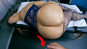 Masseur Jerking oFF While Massage my Wife'_s Big Ass | POV