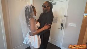 The Best Man Gives Raven Swallows A Facial Before Wedding