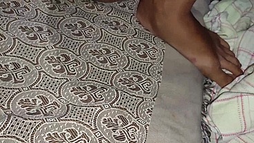 Hoty Desi Teen girl big pussy lips cum pussy upper licking Pussy