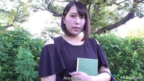 Lonely 20-year-old girl seeking love and sex