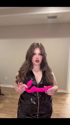 Dommy Stepmommy Humilates Her Submissive