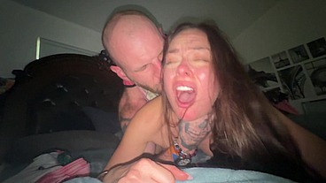 Cutie Raina Rae Gets Fucked and Filled with a Big Creampie Early in the Morning