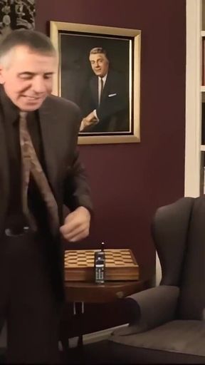 Brooke Hunter Gets Fucked by a Big Cock Without Shyness
