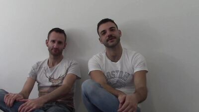 Bareback Australian amateur Mason fucks and blows Lewis Bareback in HD