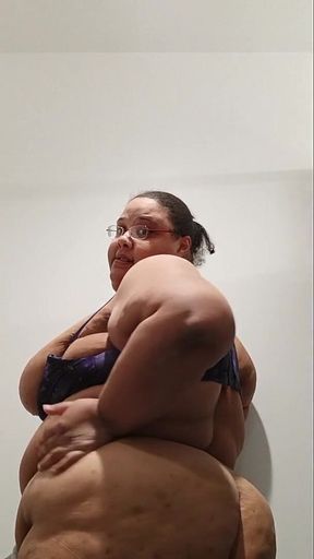 Being a Slut in the Bathroom at the Library!