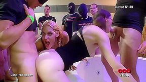 Doxies Cumshot