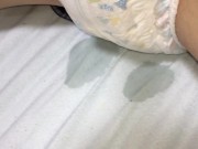 029 おむつを二重に履いておもらし！興奮しちゃいます♪