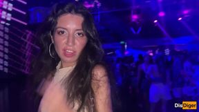 Hot girl gets nailed in the nightclub toilet