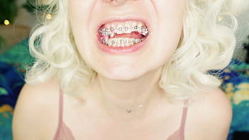 biting chewing ASMR mukbang video (Arya Grander)